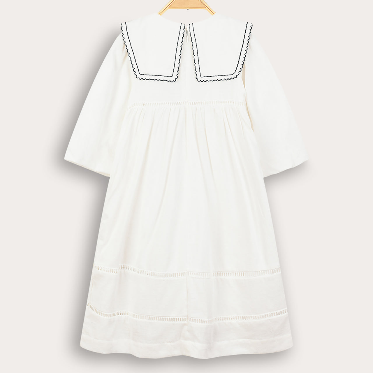 Sparrow Collar Dress