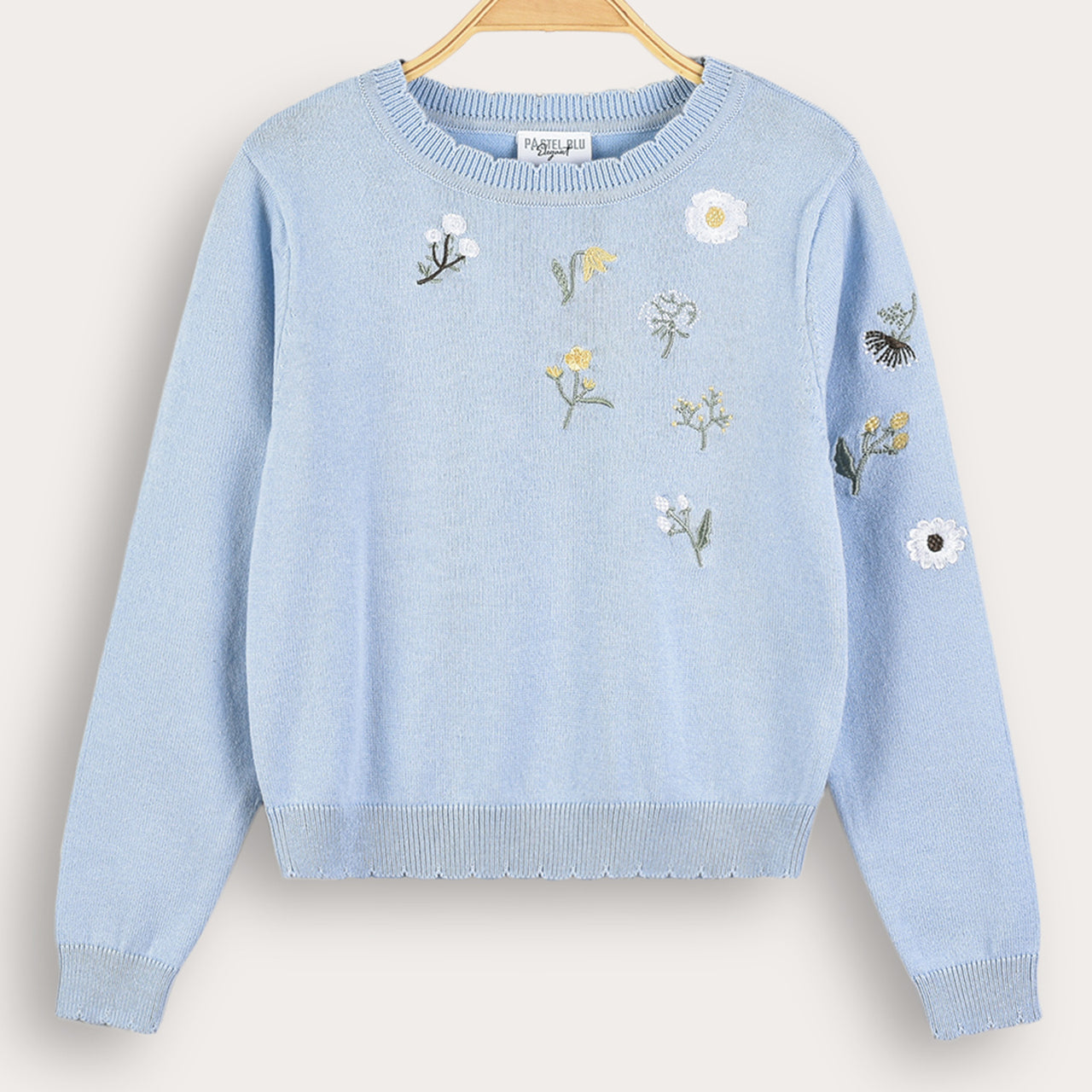Embroidery Knit Shirt