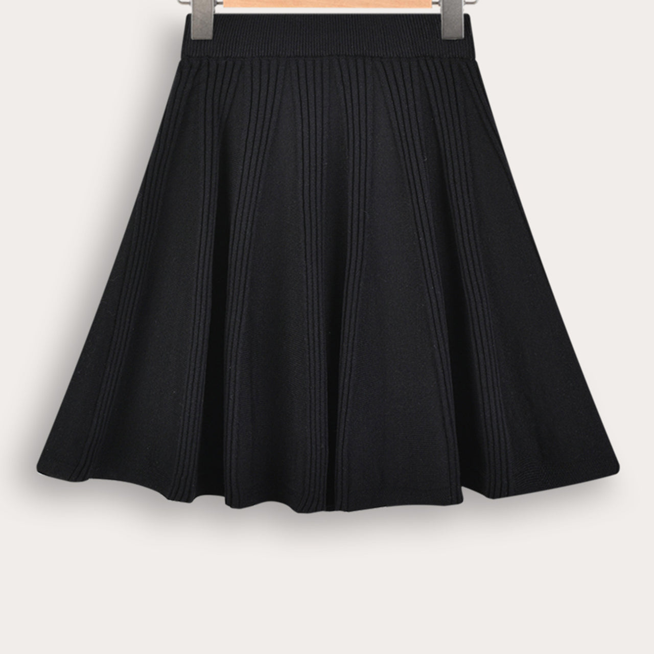 Melange Pleated Knit Skirt